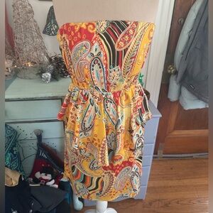 ISLE Apparel Strapless Dress S Yellow Paisley Ruffle Skirt Summer VGUC